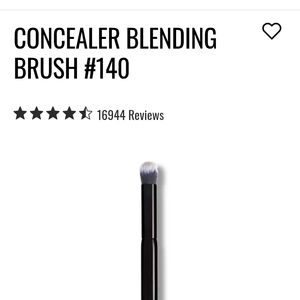 IL MAKIAGE Concealer Blending Brush #140